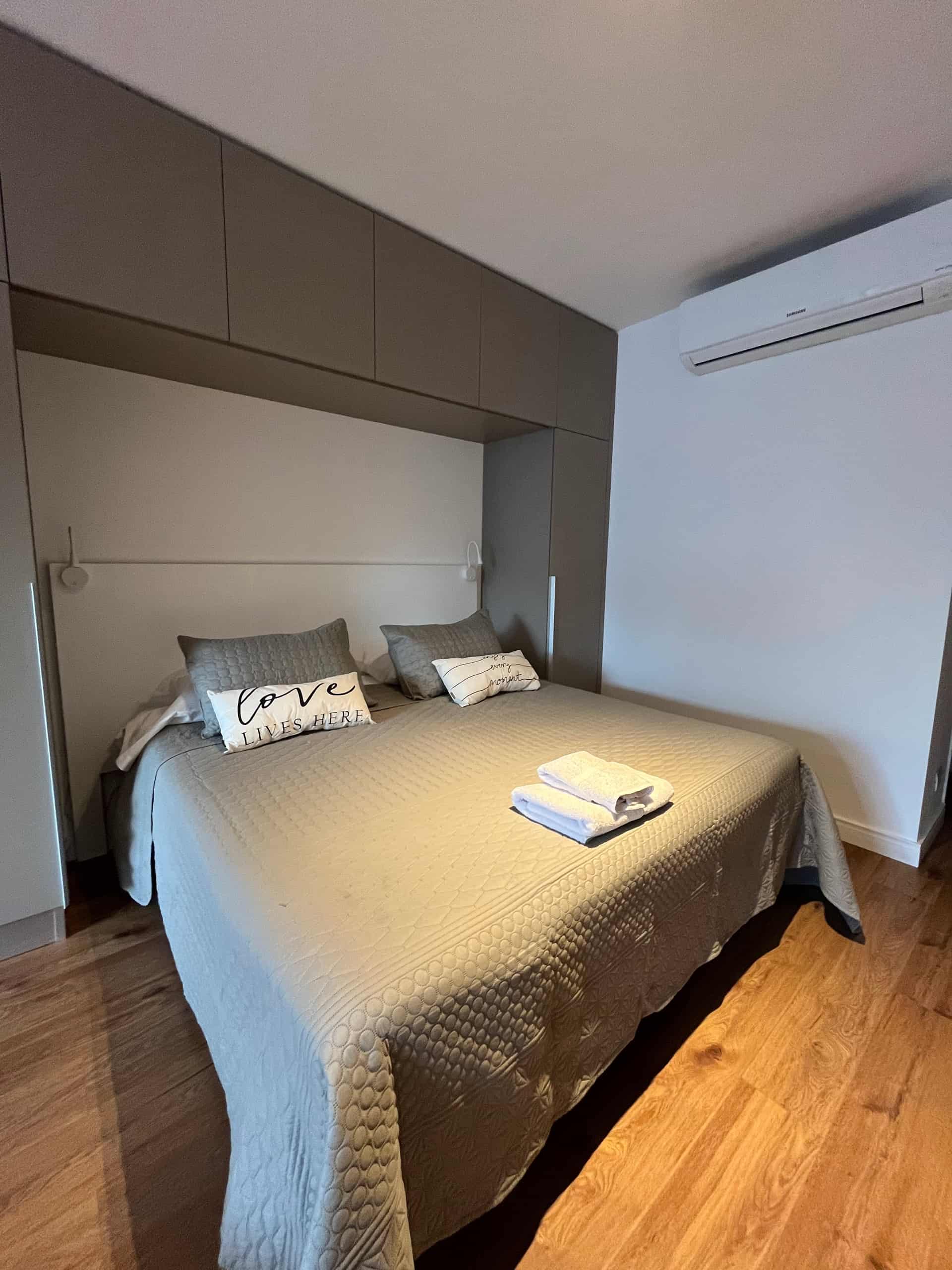 🏡 Modern studio with terrace and grill in Palermo