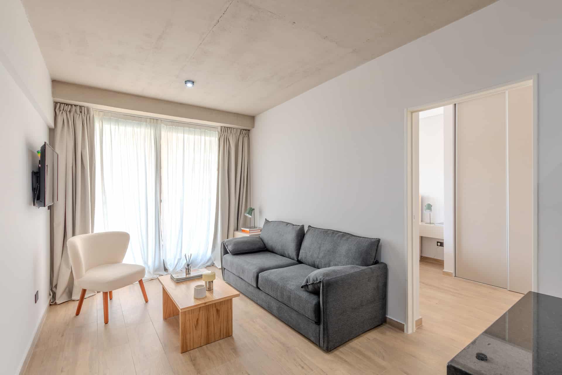 1 BDR in Palermo Hw (Gym, Pool & Balcony)